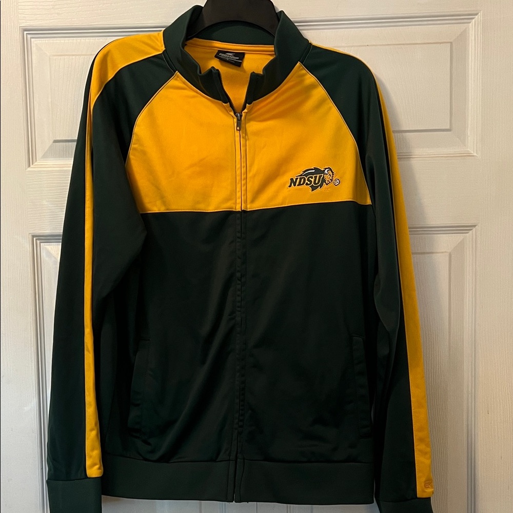 NWOT Colosseum NDSU Men’s Jacket